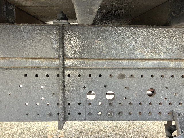 いすゞフォワードアルミブロック増トン（6t・8t）[写真21]