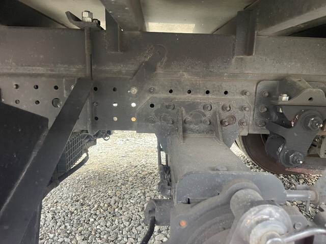 三菱ふそうキャンタークレーン6段小型（2t・3t）[写真24]