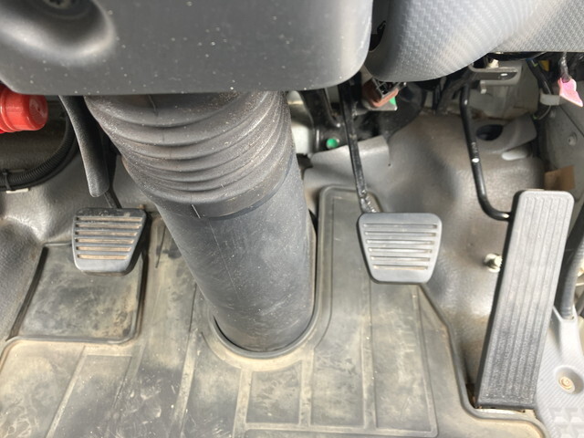 いすゞエルフ冷凍車（冷蔵車）小型（2t・3t）[写真39]