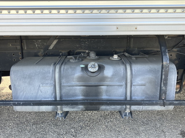 トヨタトヨエースアルミバン小型（2t・3t）[写真19]