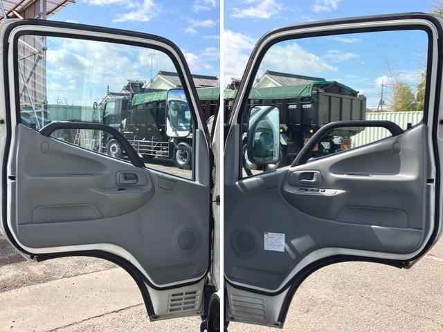 トヨタトヨエースアルミバン小型（2t・3t）[写真26]