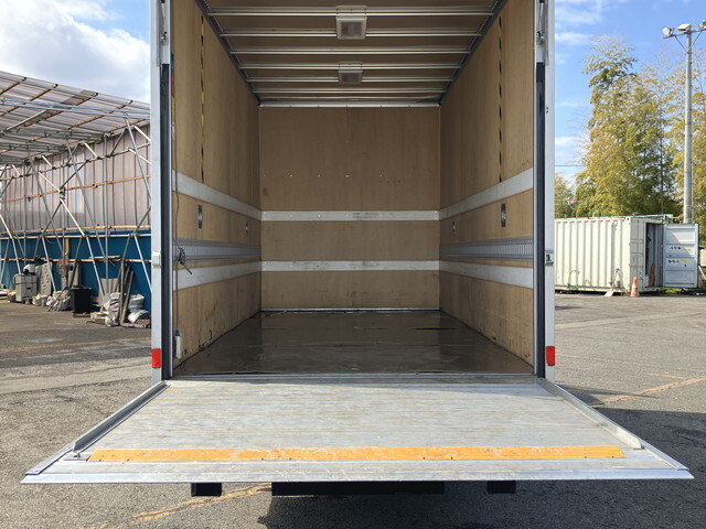 トヨタトヨエースアルミバン小型（2t・3t）[写真09]