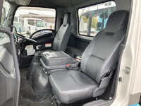 いすゞフォワードコンテナ専用車中型（4t）[写真33]