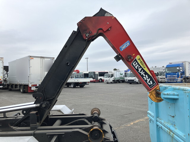 いすゞフォワードコンテナ専用車中型（4t）[写真09]