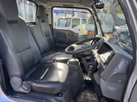 いすゞエルフ平ボディ小型（2t・3t）[写真17]