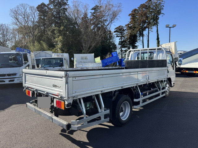 いすゞエルフ平ボディ小型（2t・3t）[写真02]