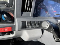 いすゞエルフ平ボディ小型（2t・3t）[写真23]