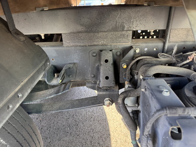 いすゞエルフ平ボディ小型（2t・3t）[写真36]