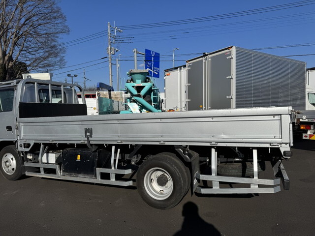 いすゞエルフ平ボディ小型（2t・3t）[写真08]