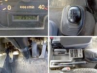 いすゞフォワードクレーン3段中型（4t）[写真17]