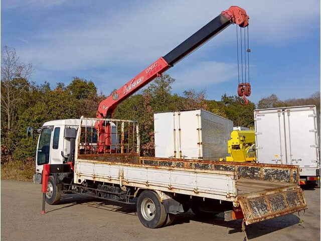 いすゞフォワードクレーン3段中型（4t）[写真02]