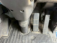 UDトラックスクオントレーラーヘッド（トラクターヘッド）大型（10t）[写真23]