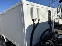 いすゞエルフ冷凍車（冷蔵車）小型（2t・3t）[写真23]