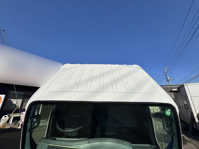 いすゞエルフ冷凍車（冷蔵車）小型（2t・3t）[写真23]