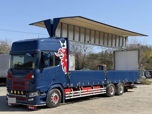 スカニアその他の車種アルミウイング大型（10t）[写真01]