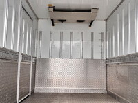 三菱ふそうキャンター冷凍車（冷蔵車）小型（2t・3t）[写真12]