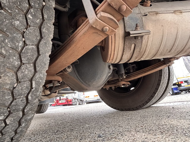 三菱ふそうキャンター冷凍車（冷蔵車）小型（2t・3t）[写真19]