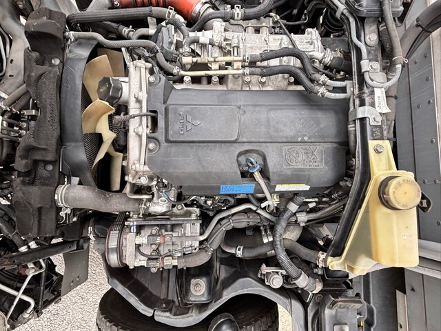 三菱ふそうキャンター冷凍車（冷蔵車）小型（2t・3t）[写真25]