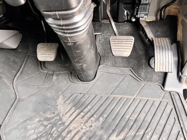 三菱ふそうキャンター冷凍車（冷蔵車）小型（2t・3t）[写真27]