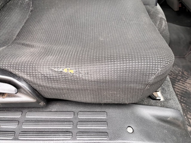 三菱ふそうキャンター冷凍車（冷蔵車）小型（2t・3t）[写真29]