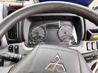 三菱ふそうキャンター冷凍車（冷蔵車）小型（2t・3t）[写真31]