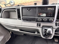 三菱ふそうキャンター冷凍車（冷蔵車）小型（2t・3t）[写真32]