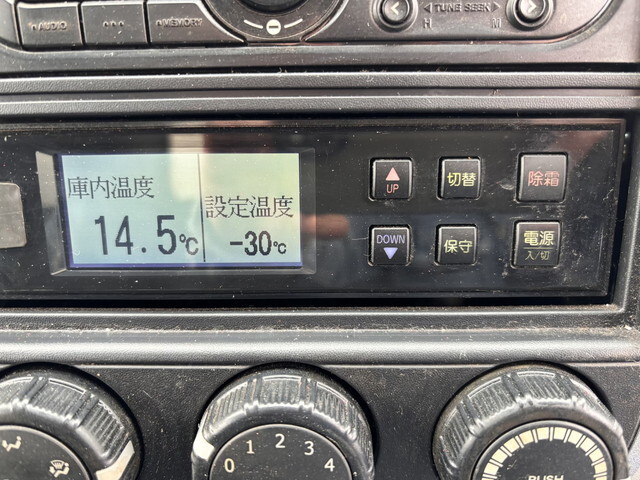 三菱ふそうキャンター冷凍車（冷蔵車）小型（2t・3t）[写真33]