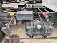 いすゞエルフパッカー車（塵芥車）小型（2t・3t）[写真15]