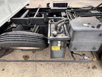 いすゞエルフパッカー車（塵芥車）小型（2t・3t）[写真17]