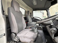 いすゞエルフパッカー車（塵芥車）小型（2t・3t）[写真31]