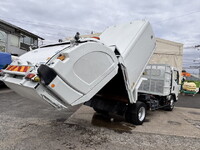 いすゞエルフパッカー車（塵芥車）小型（2t・3t）[写真04]