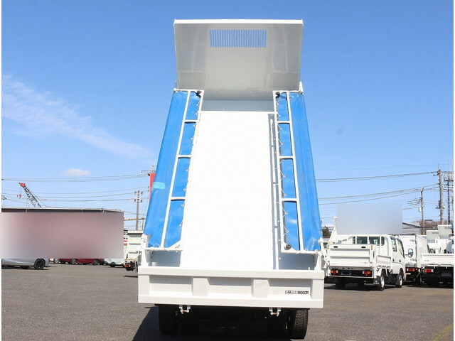 いすゞエルフダンプ小型（2t・3t）[写真11]