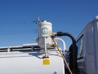 UDトラックスコンドルバキュームカー増トン（6t・8t）[写真15]