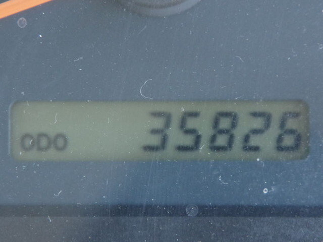 UDトラックスコンドルバキュームカー増トン（6t・8t）[写真29]