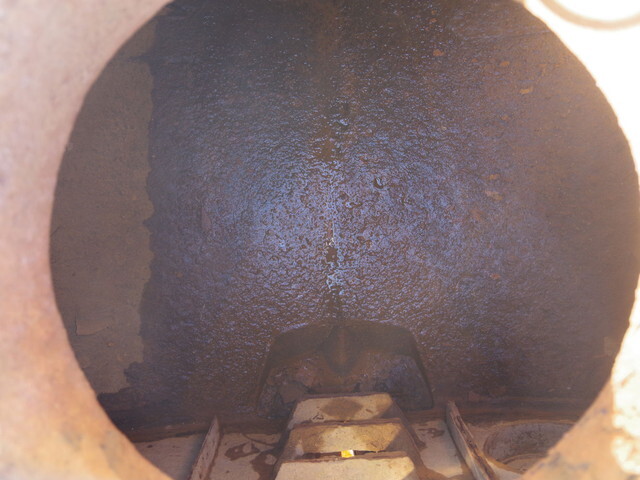 UDトラックスコンドルバキュームカー増トン（6t・8t）[写真05]