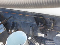 UDトラックスコンドルバキュームカー増トン（6t・8t）[写真09]