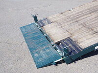 いすゞフォワードセーフティローダー増トン（6t・8t）[写真15]