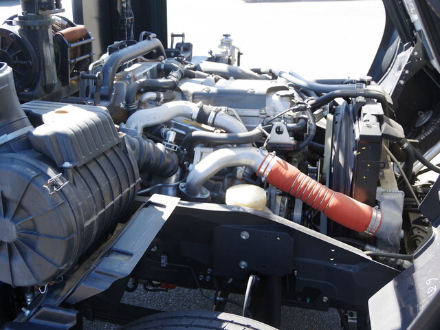 いすゞフォワードセーフティローダー増トン（6t・8t）[写真30]