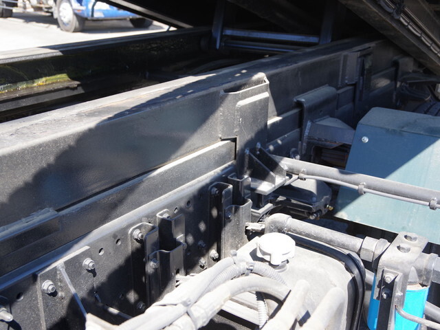 いすゞフォワードセーフティローダー増トン（6t・8t）[写真06]