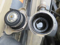 いすゞエルフダンプ小型（2t・3t）[写真12]