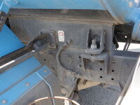 三菱ふそうキャンターバキュームカー小型（2t・3t）[写真13]