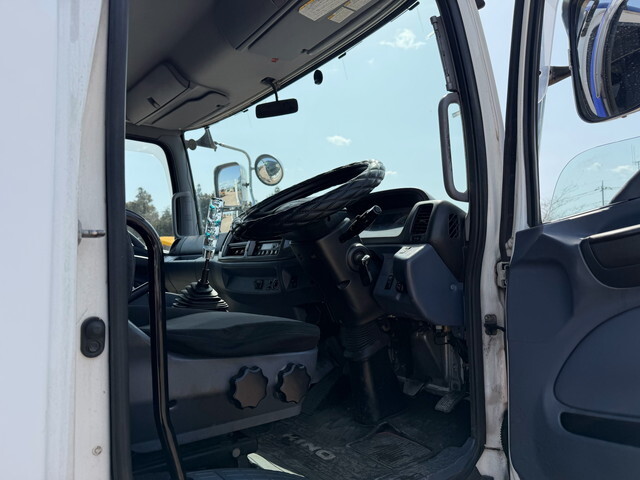 日野レンジャーセーフティローダー増トン（6t・8t）[写真36]