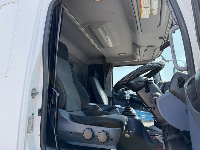 日野レンジャーセーフティローダー増トン（6t・8t）[写真37]