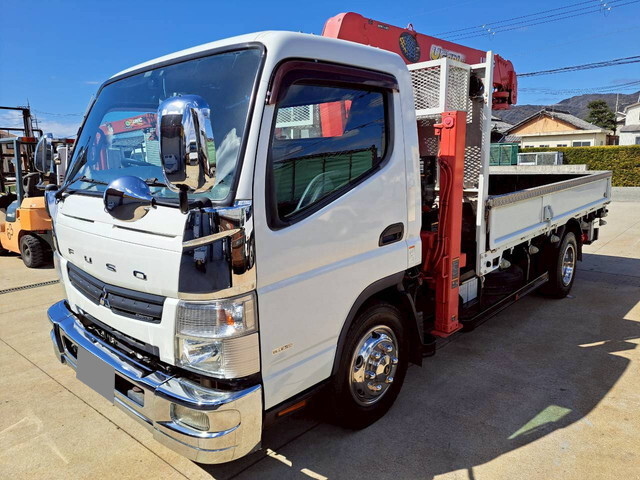 三菱ふそうキャンターセルフクレーン5段小型（2t・3t）[写真03]