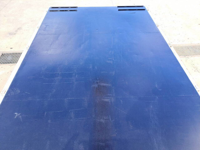 三菱ふそうキャンターセルフクレーン5段小型（2t・3t）[写真31]