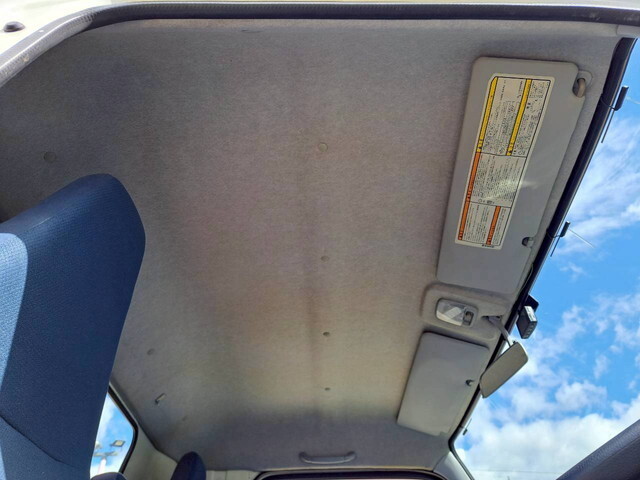 三菱ふそうキャンターセルフクレーン5段小型（2t・3t）[写真38]