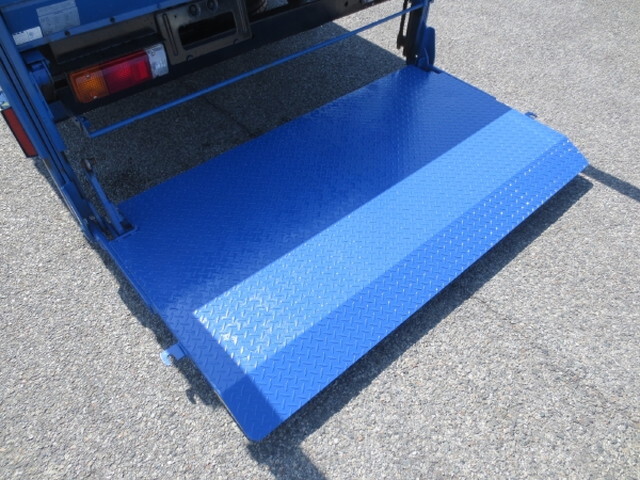 トヨタトヨエースダブルキャブ（Wキャブ）小型（2t・3t）[写真10]