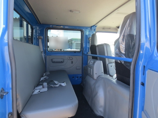 トヨタトヨエースダブルキャブ（Wキャブ）小型（2t・3t）[写真13]