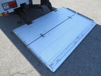 日野レンジャーアルミウイング中型（4t）[写真13]