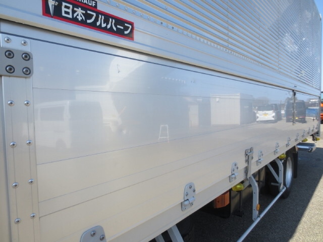 日野レンジャーアルミウイング中型（4t）[写真21]
